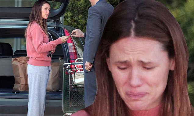 Our thoughts and prayers go out to Jennifer Garner for her tragic loss