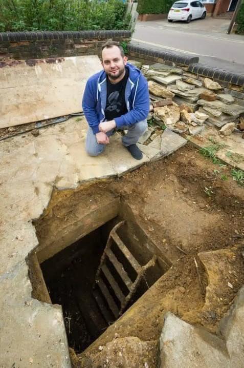Uncovering History: Unexpected WWII Air Raid Shelter Found Beneath Man’s Driveway