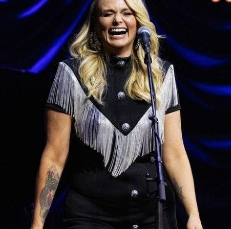 ‘We Left. As Did LOTS of the Crowd’: Fans Shame Miranda Lambert for Her Behavior at Montana Festival – What Happened?