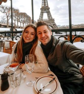 A Man Flew Me to Paris for Our First Date, but I Blocked Him Right After He Paid the Bill