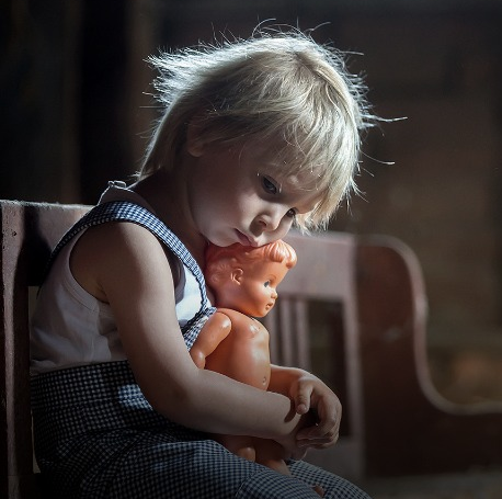 Little Boy Spends the Night in a Cold Attic Playing Hide-and-Seek with His Stepfather – Story of the Day