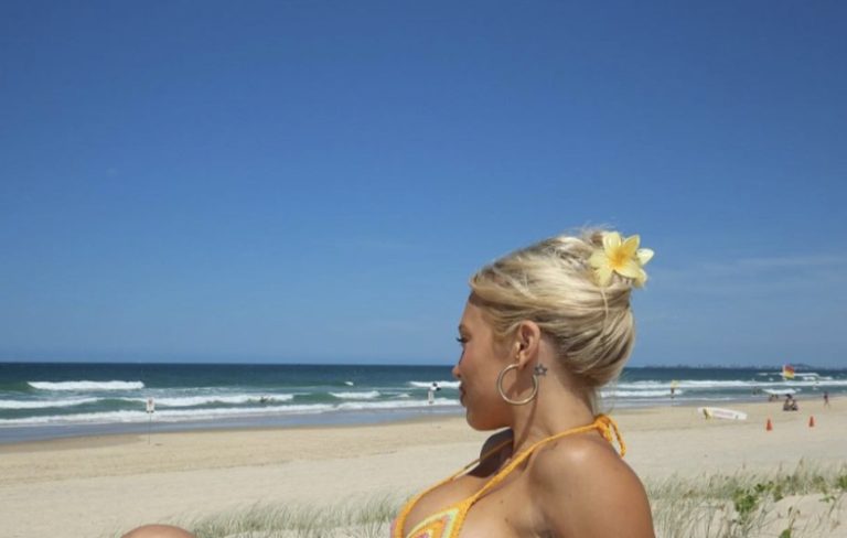 A Mom’s Bikini Is Causing Outrage At The Beach. Try Not To Gasp When You See It