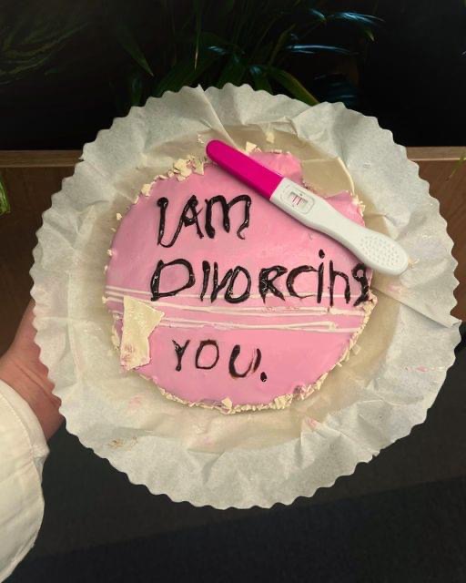 MY HUSBAND SENT ME A CAKE TO ANNOUNCE OUR DIVORCE