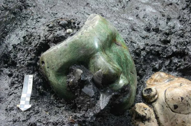 2,000-Year-Old Mask Unearthed in Ancient Mexican Pyramid