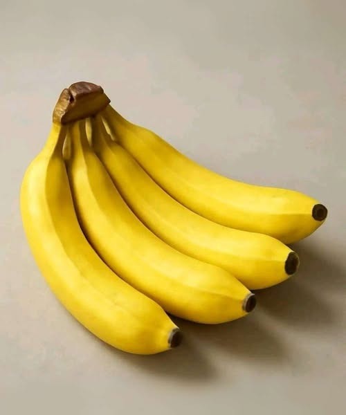 Doctors Reveal That Eating Bananas Causes Surprising